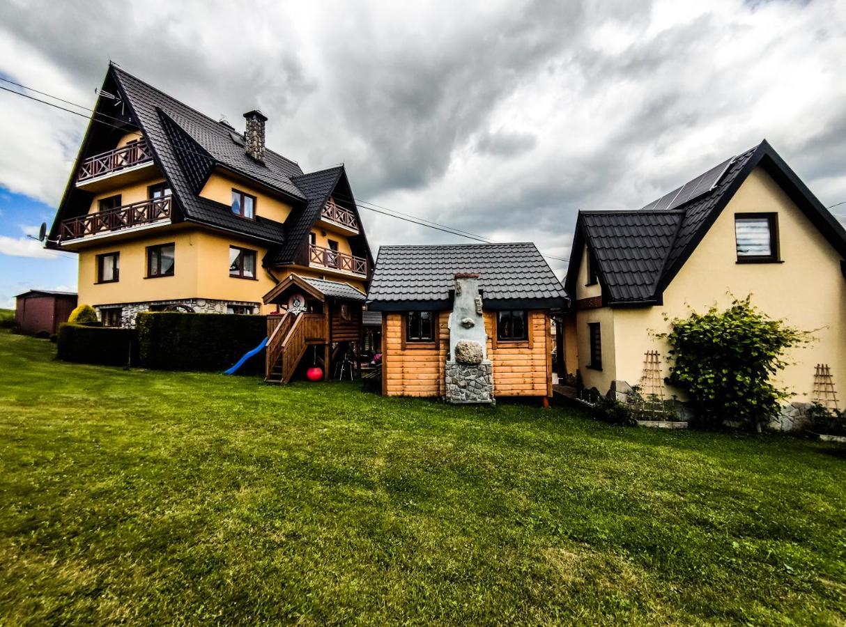 Szostak Apartament Banska Nizna Exteriör bild